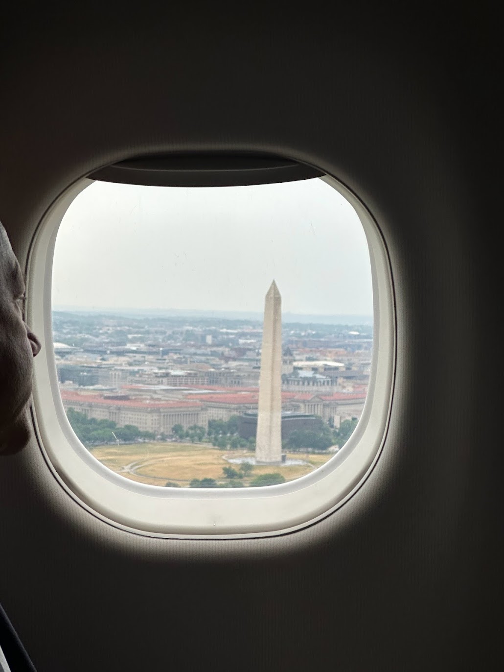 Washington monument on the National Mall